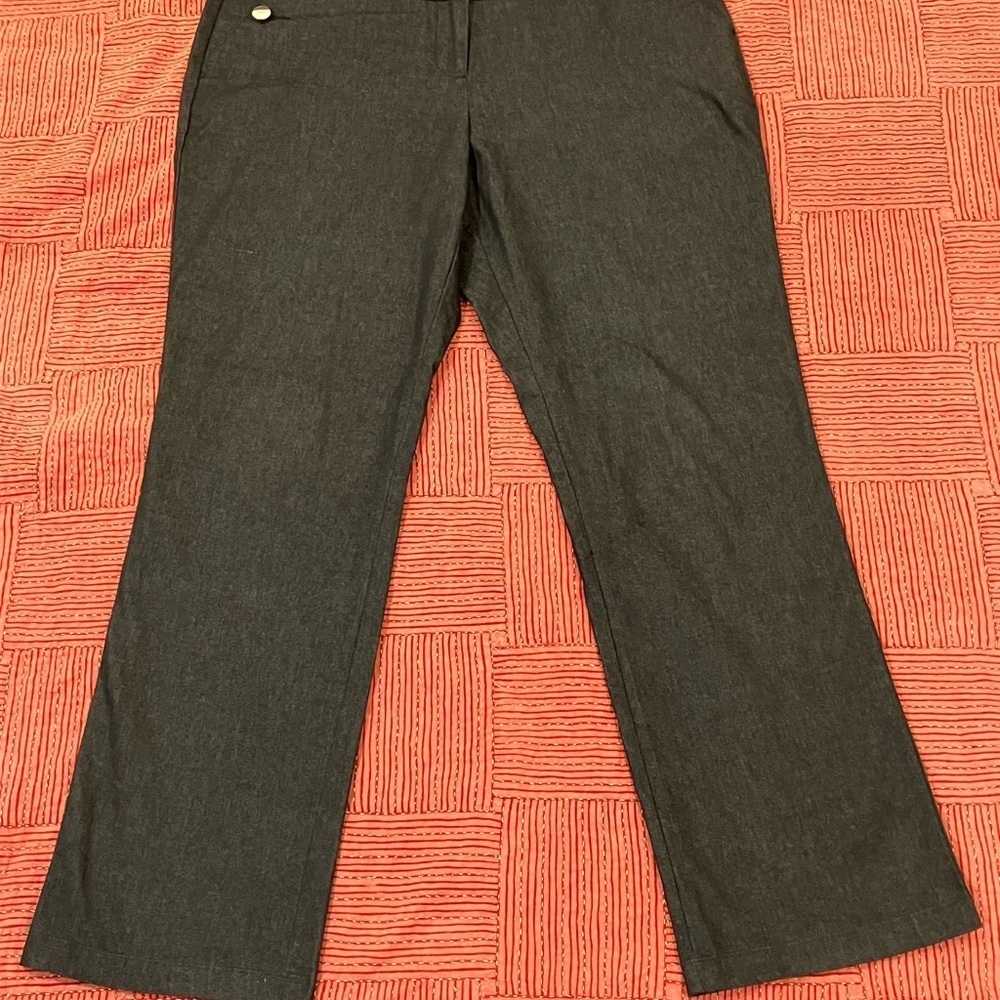 Women’s waist 36” length 30” rise 10.25” Chic Dark Gray Trousers